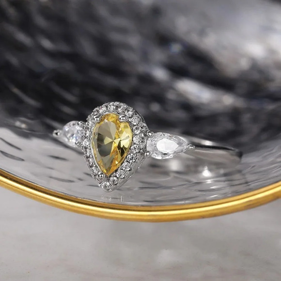 🌸925 Silver Yellow Water Drop Romantic Crystal Diamond Ring for Women, K778